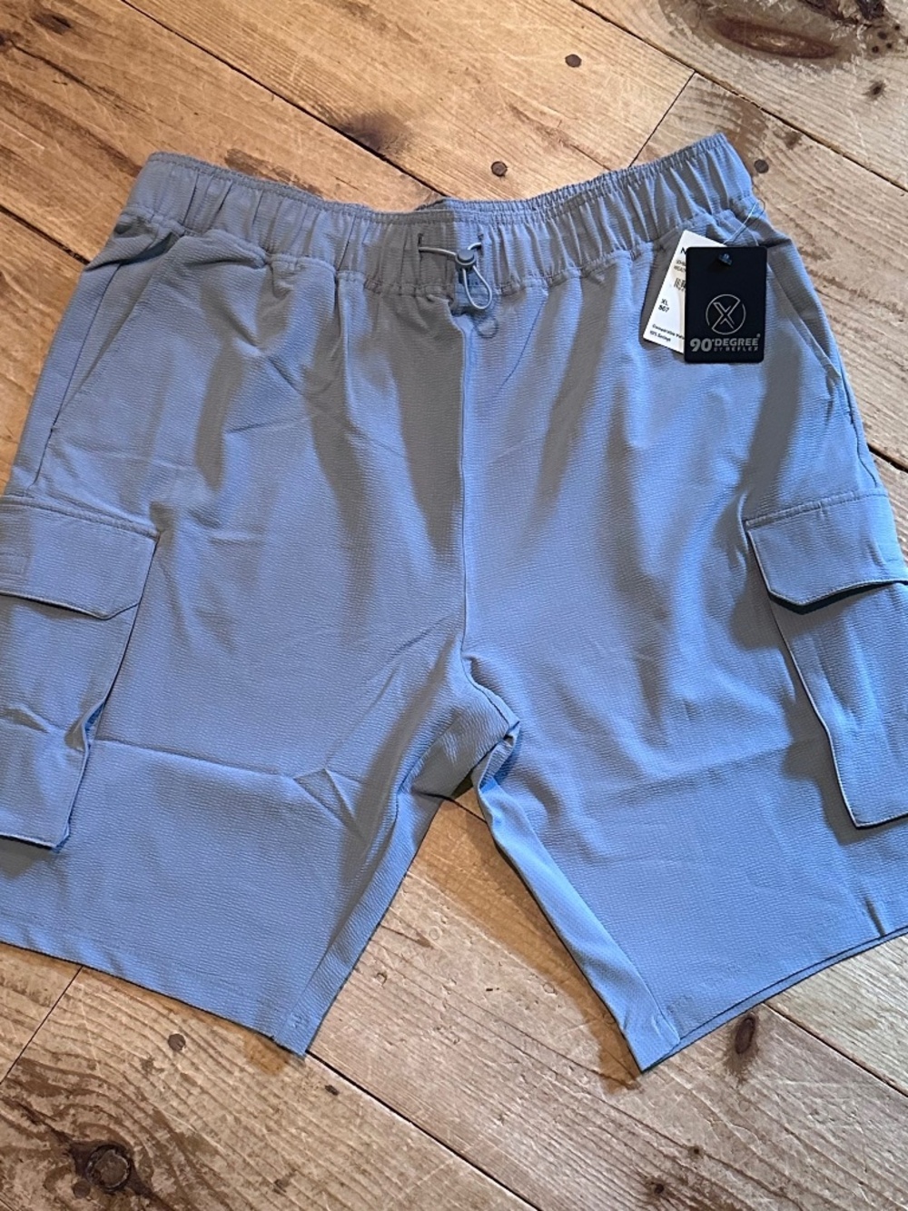 90 DEGREE BY REFLEX Weathervane Seersucker 9" Cargo Shorts in Gray Men's XL
